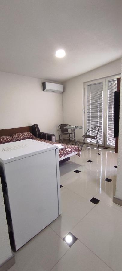 Alp Apartment Ohrid Exterior foto